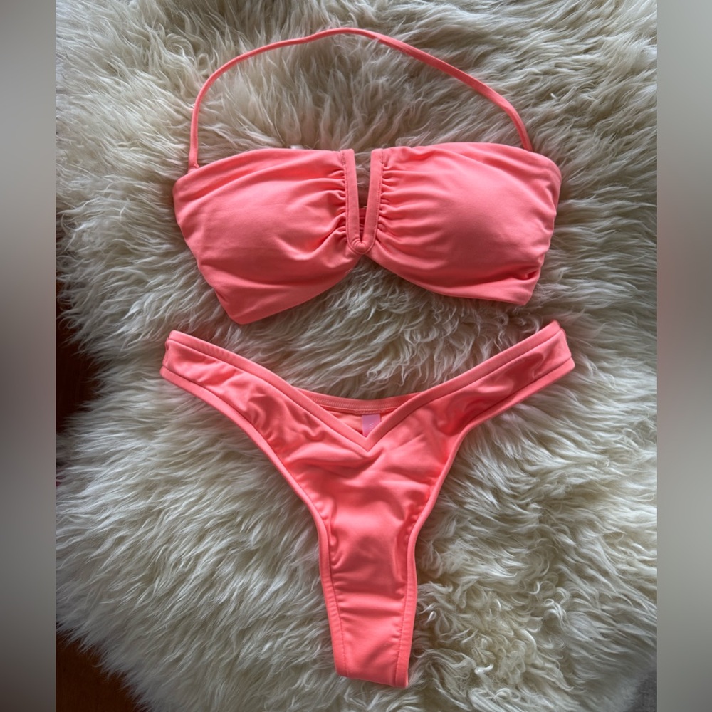Victoria’s Secret PINK Coral Bikini Set Bandeau top & Brazilian thong bottom XS